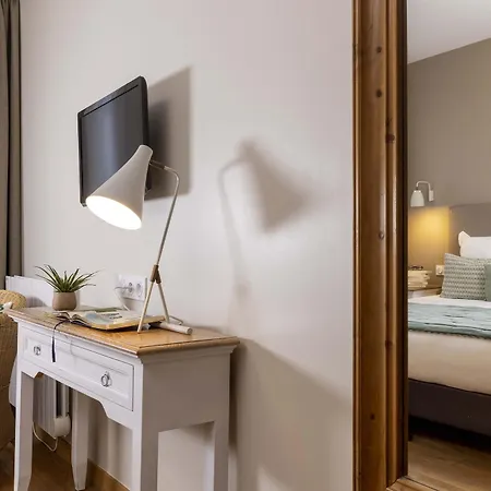 Hotel Le Fer A Cheval