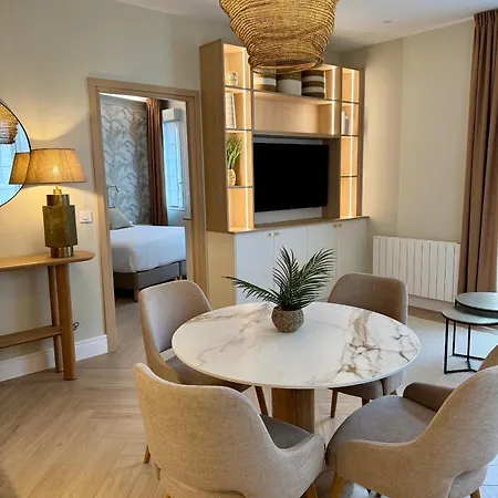 Hotel Le Fer à Cheval Trouville-sur-Mer