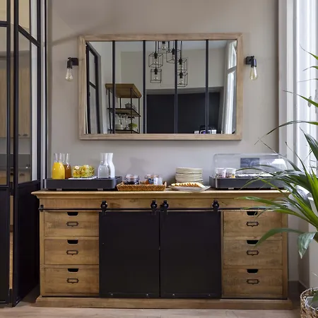 Отель Le Fer A Cheval