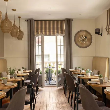 Hotel Le Fer à Cheval Trouville-sur-Mer