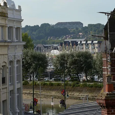 Le Fer A Cheval Trouville-sur-Mer
