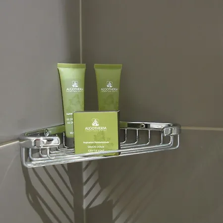 מלון Le Fer A Cheval טרוביל-סור-מאר